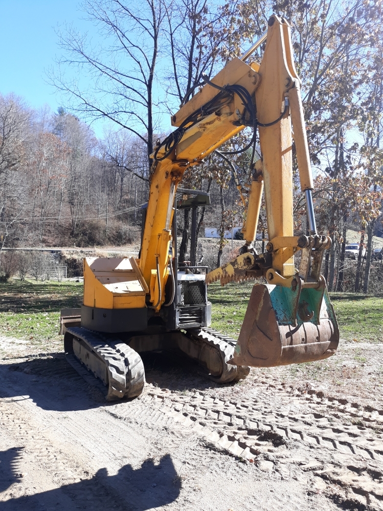 2000 B5 YANMAR MINI EXCAVATOR