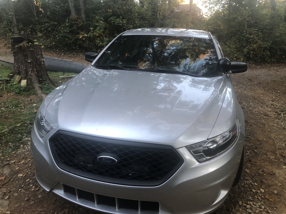 FORD TAURUS